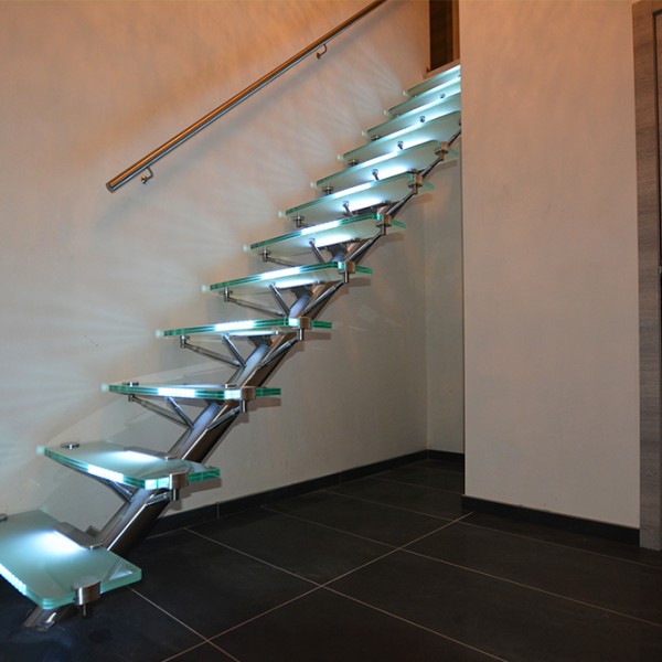 escalier inox verre