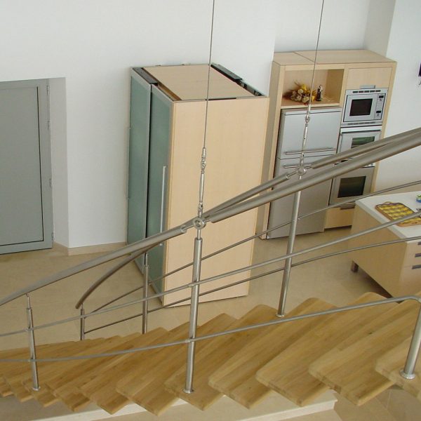 escalier inox bois